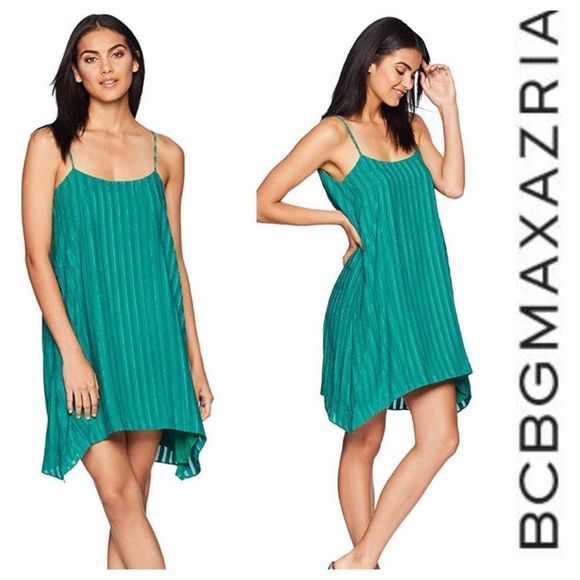 𝅺BCBG MaxAzria Pleated Dress - Picture 1 of 5